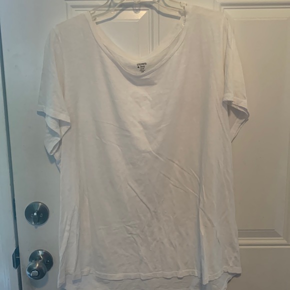 crown & ivy Tops - Crown & Ivy White Tee